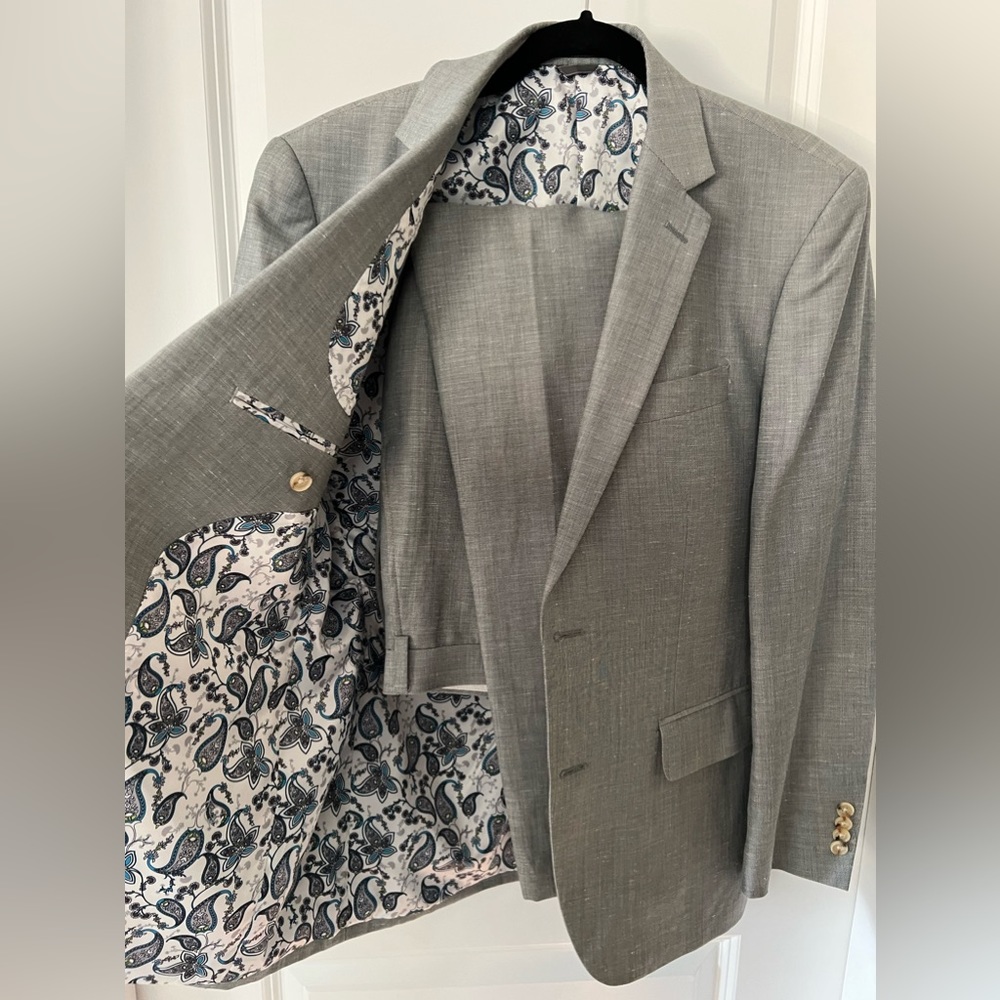 Mens Suit